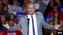 Robert Kennedy Jr., “20 Ocak'ta Trump'ın Beyaz Sarayı, ABD'deki tüm su sistemlerine, şebeke suyundan florürü çıkarmalarını tavsiye edecek” dedi.